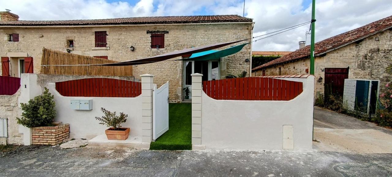Le Cosyhome Michelais I Grand Parking & Netflix & Salon De Jardin Apartment Saint-Michel-le-Cloucq